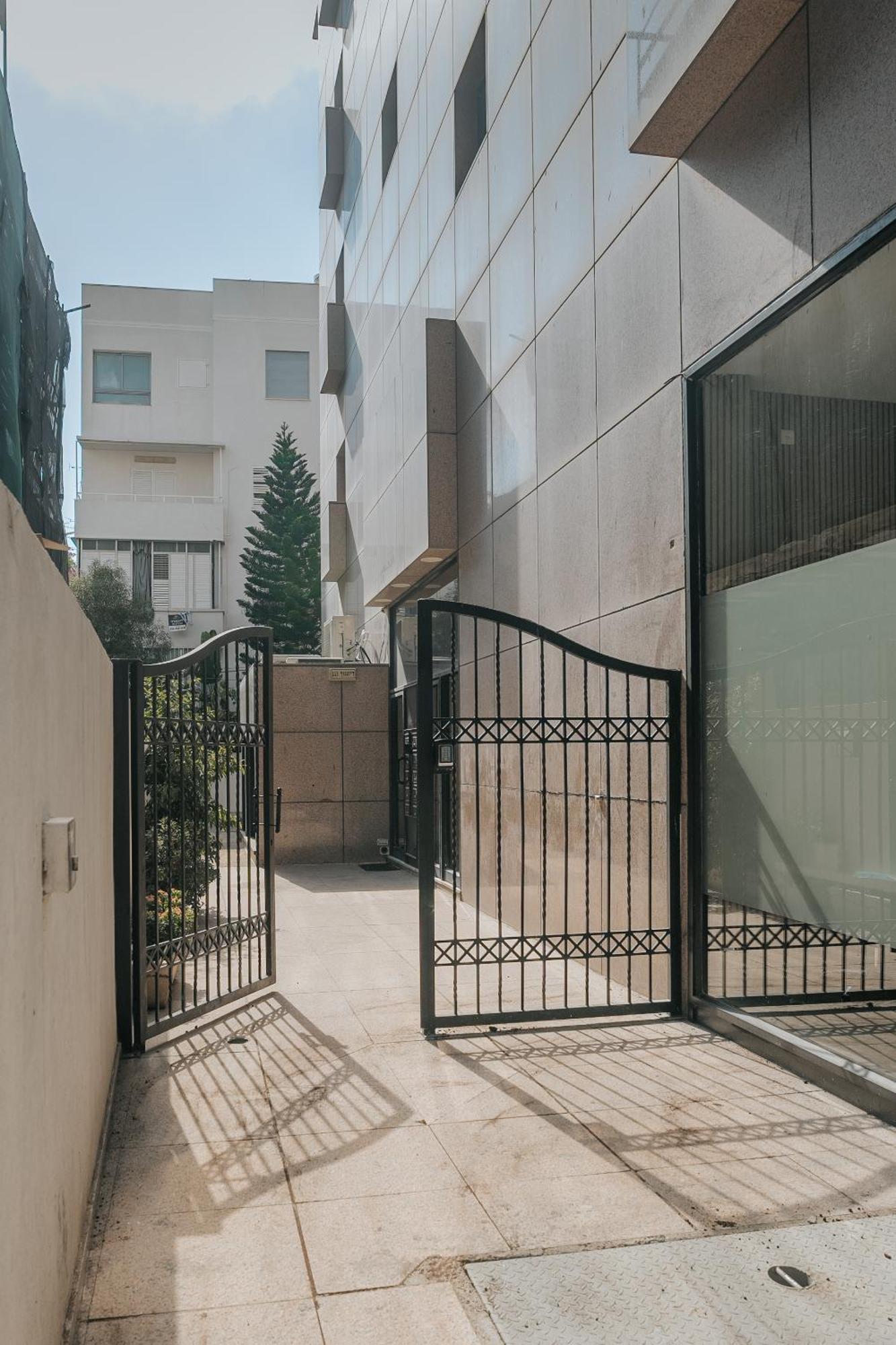 Meir Dizengoff Residence With Shelter تل أبيب المظهر الخارجي الصورة
