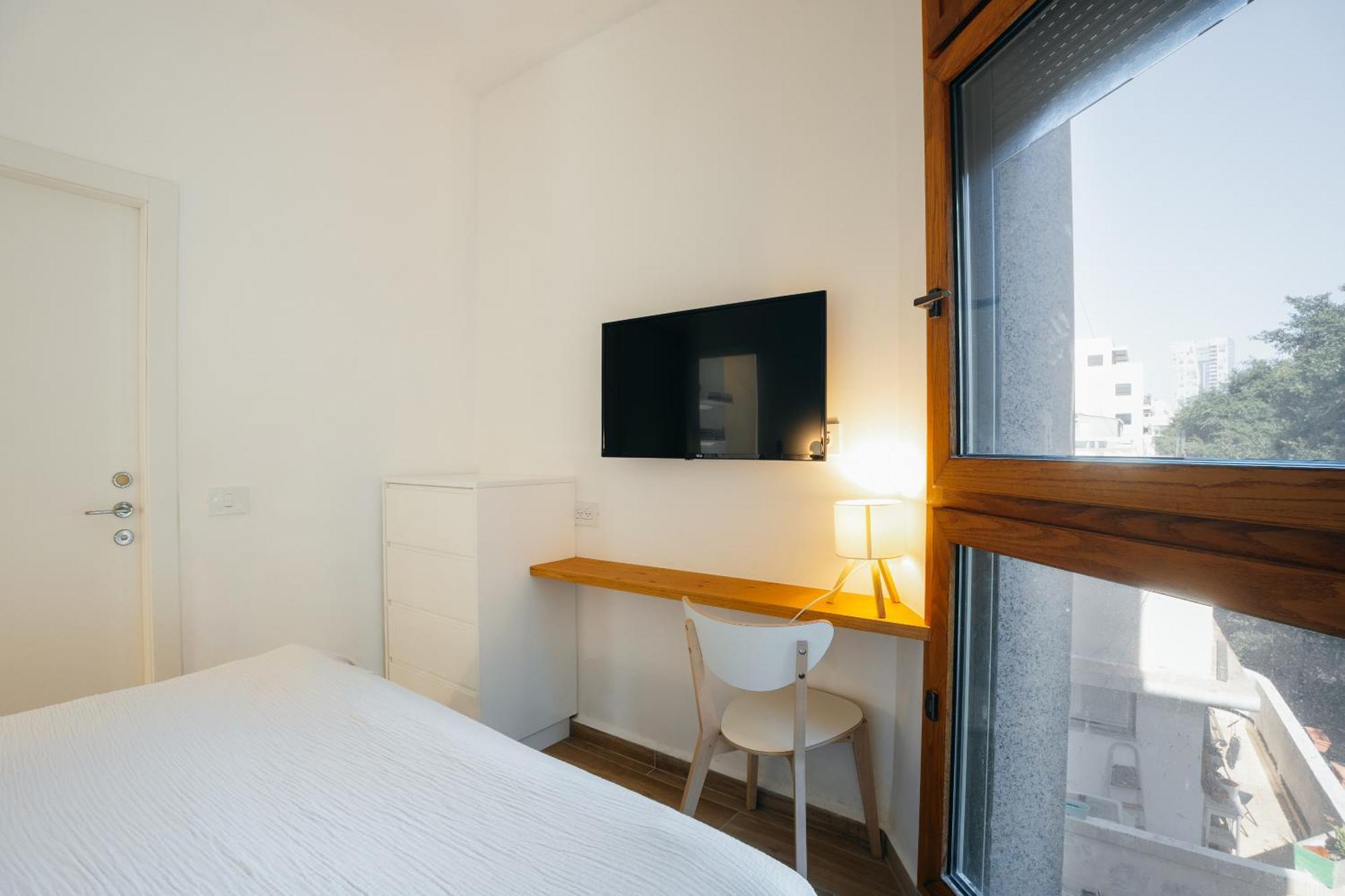 Meir Dizengoff Residence With Shelter تل أبيب الغرفة الصورة